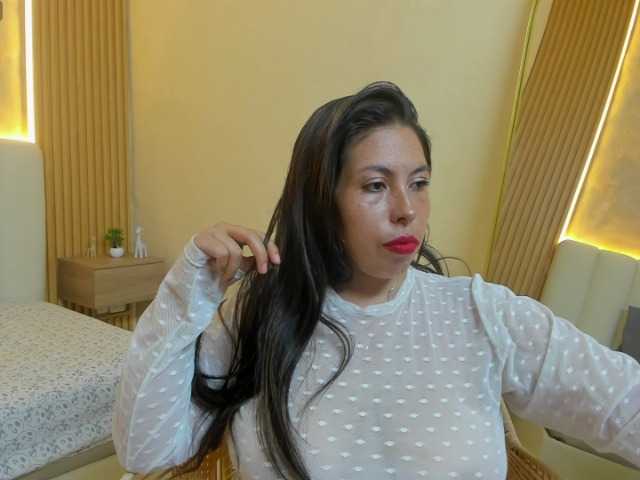 nikigoddes1