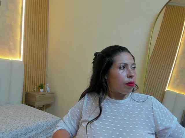 nikigoddes1