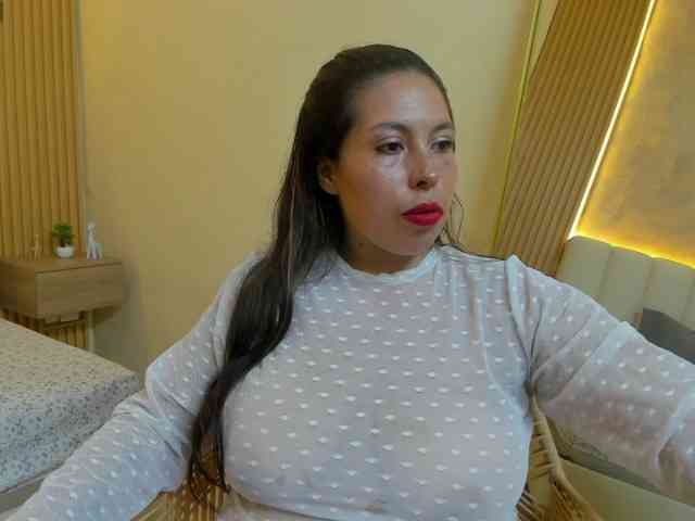 nikigoddes1