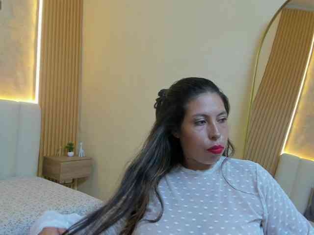 nikigoddes1