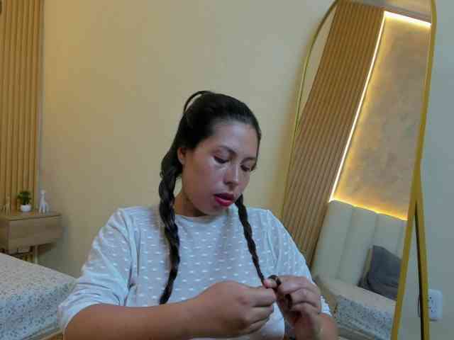 nikigoddes1