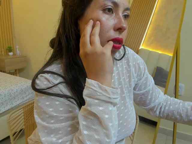 nikigoddes1