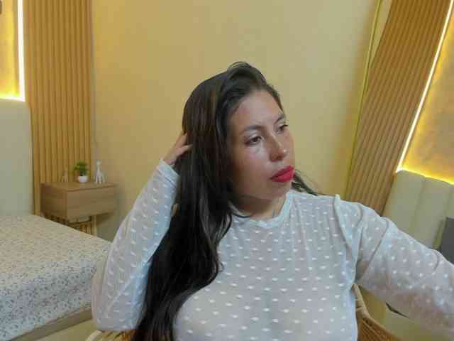 nikigoddes1