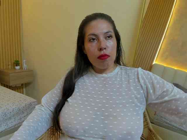nikigoddes1