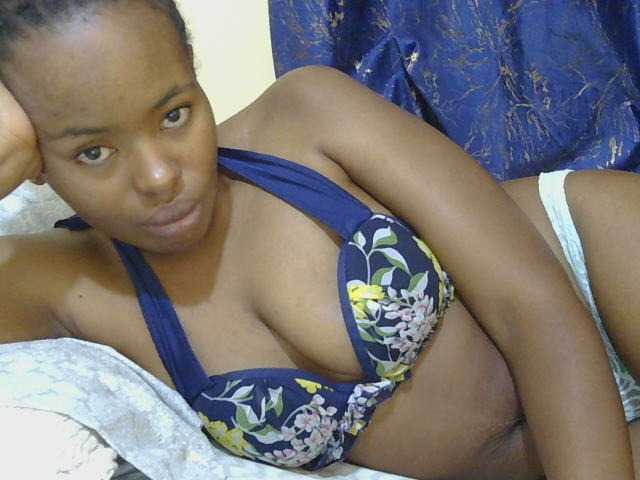 Blackfoxebony