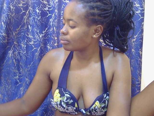 Blackfoxebony in webcam