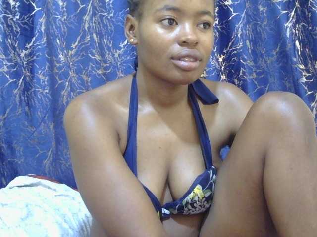 Blackfoxebony