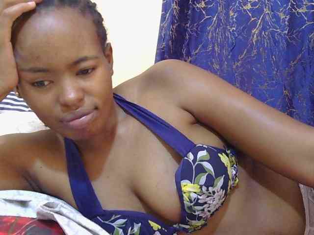 Blackfoxebony webcam