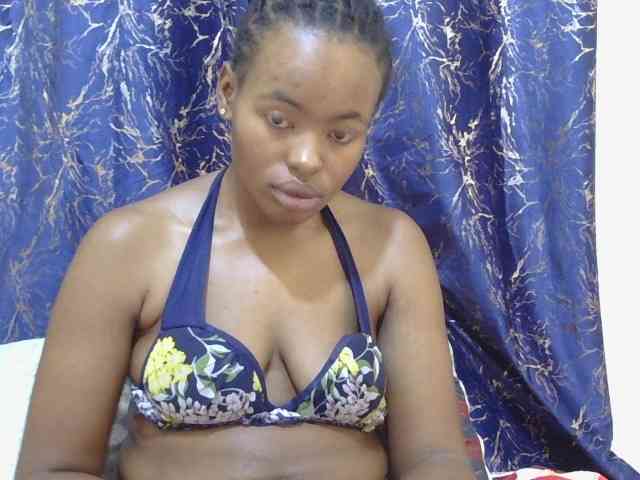 Blackfoxebony