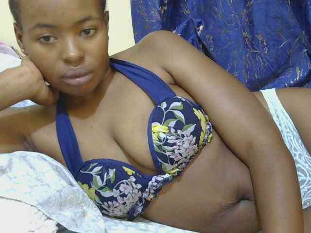Blackfoxebony