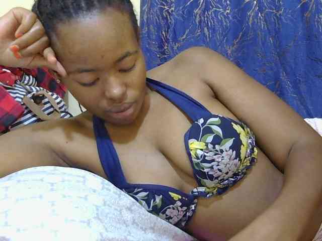 Blackfoxebony