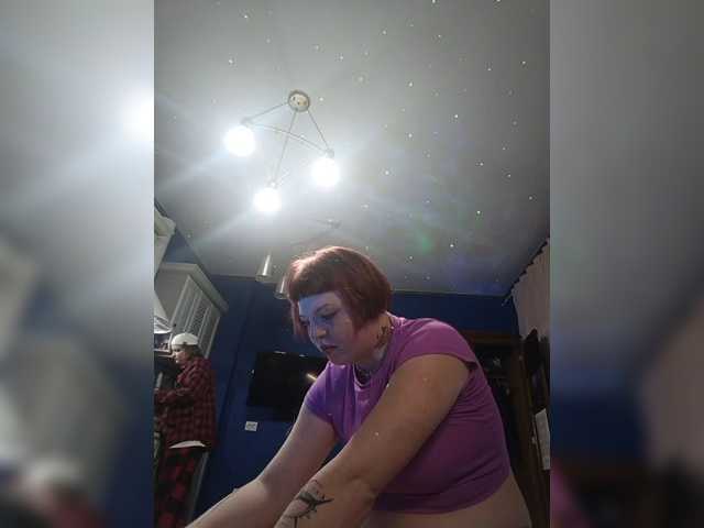 Anna272127 live cam on BongaCams