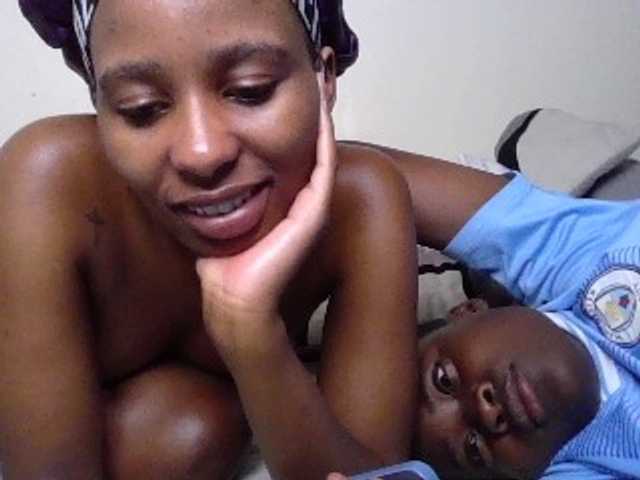Kiss-Me-Baby webcam