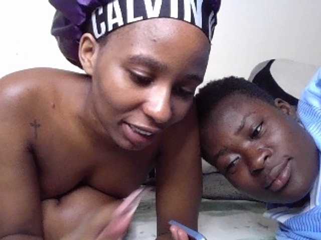 Kiss-Me-Baby live cam on BongaCams