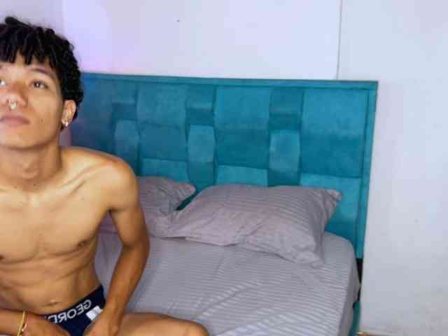 Leo_and_Ney