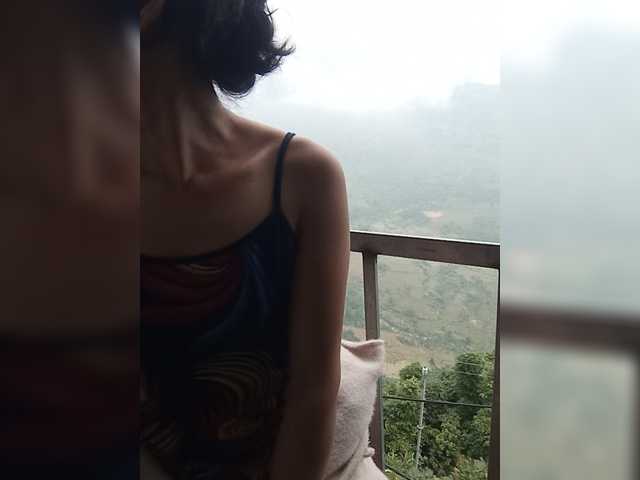 Sunny-Vietnamgirl