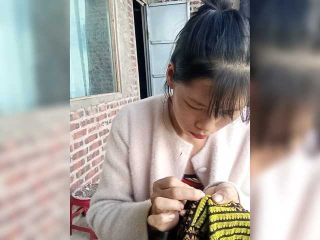 Sunny-Vietnamgirl