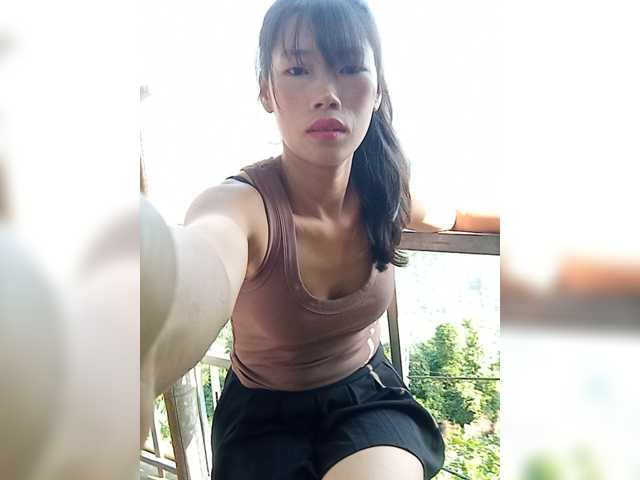 Sunny-Vietnamgirl