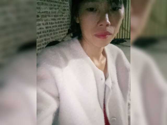 Sunny-Vietnamgirl live cam on BongaCams