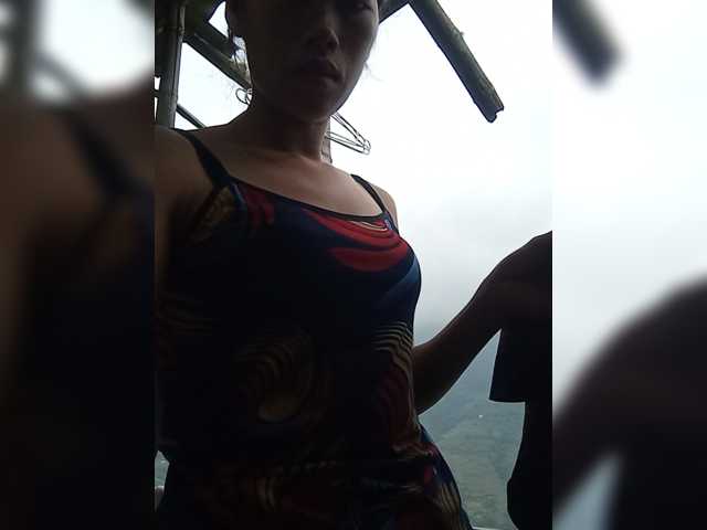 Sunny-Vietnamgirl