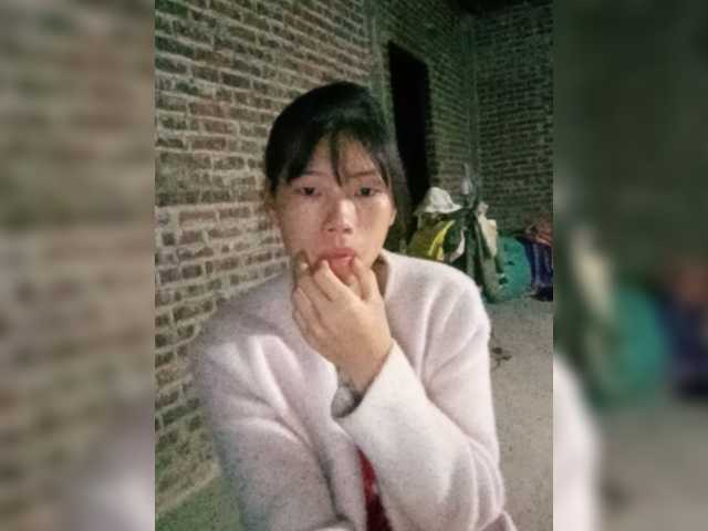 Sunny-Vietnamgirl