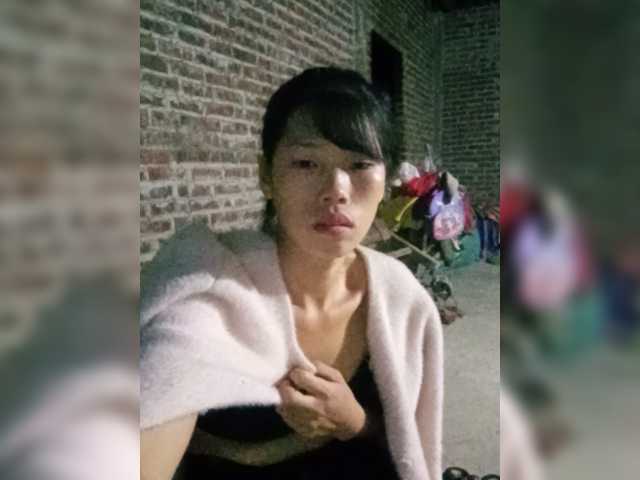 Sunny-Vietnamgirl live cam preview