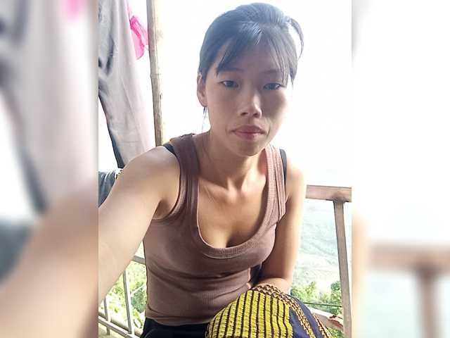 Sunny-Vietnamgirl