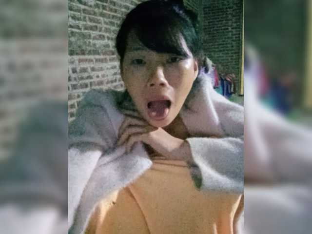Sunny-Vietnamgirl