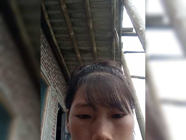 Sunny-Vietnamgirl