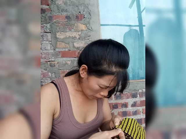 Sunny-Vietnamgirl