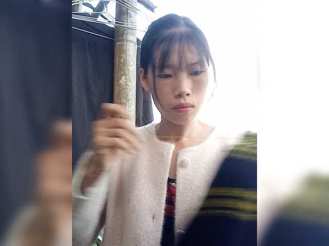 Sunny-Vietnamgirl live cam on BongaCams
