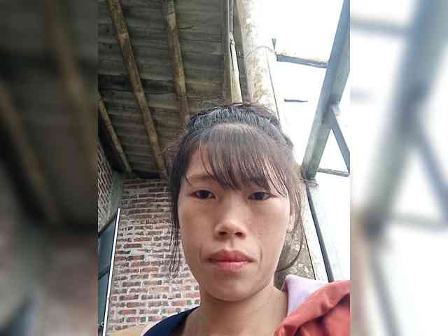 Sunny-Vietnamgirl
