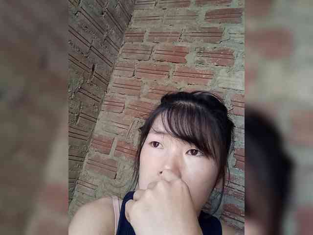 Sunny-Vietnamgirl