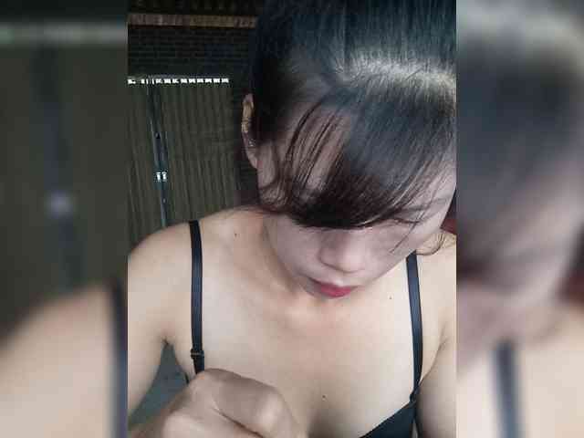 Sunny-Vietnamgirl