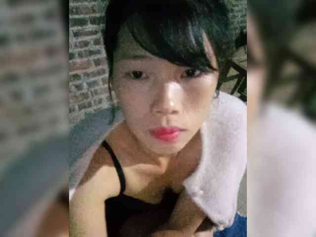 Model: Sunny-Vietnamgirl