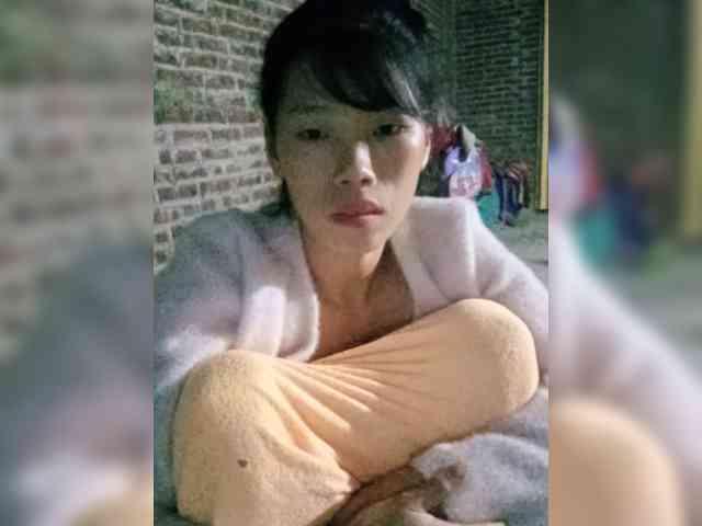Sunny-Vietnamgirl