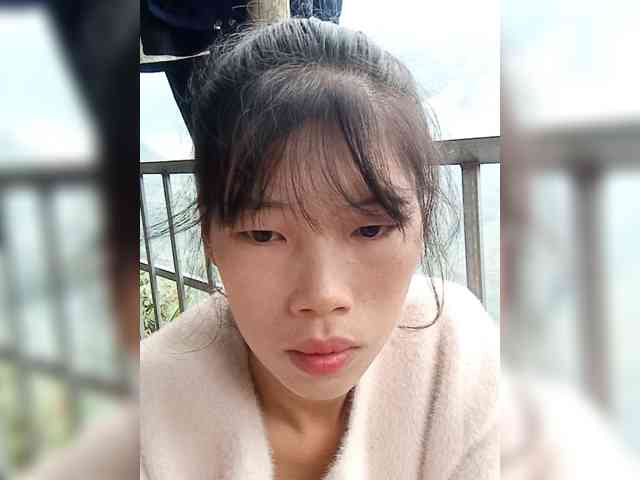 Model: Sunny-Vietnamgirl
