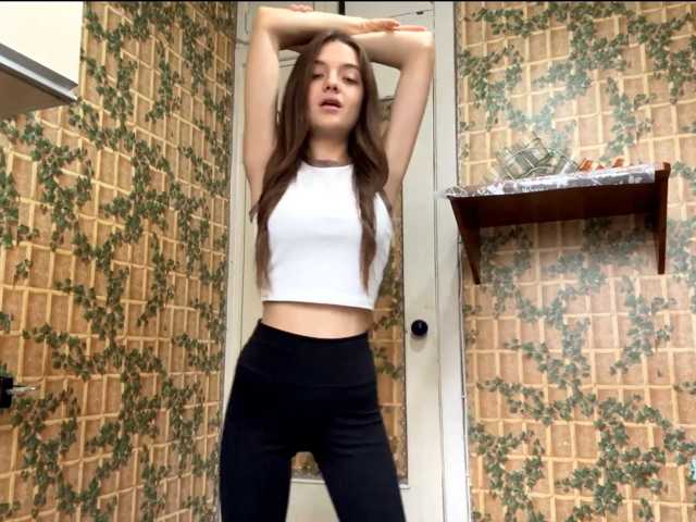 KaraKolkowski live cam on BongaCams