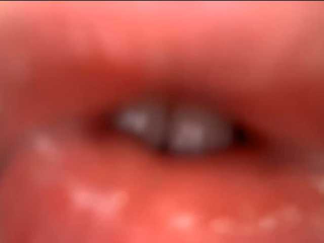 KaraKolkowski live cam preview