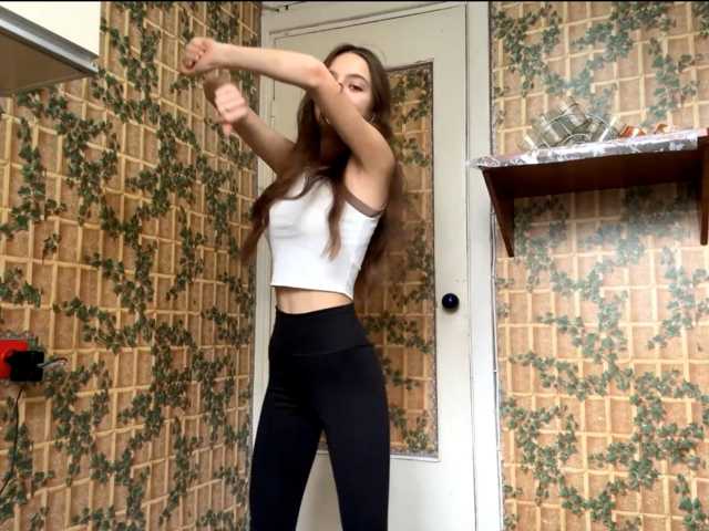 KaraKolkowski live cam on BongaCams