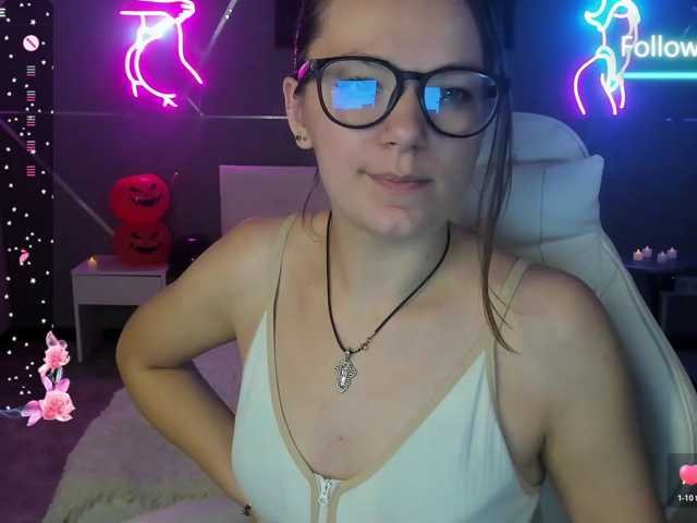 luvmilena live cam on BongaCams