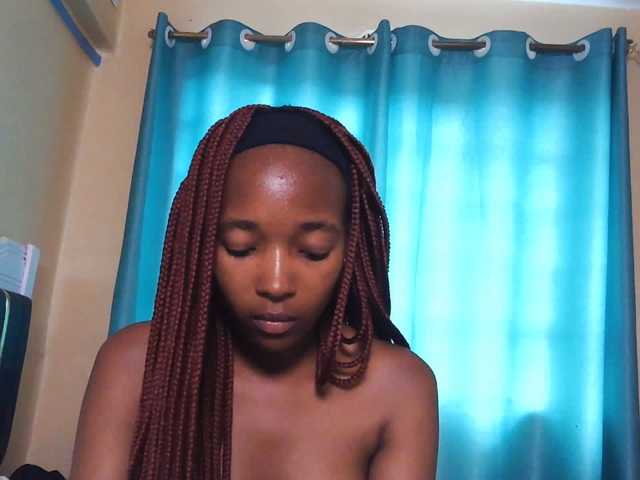 Hot-fine-girl live cam on BongaCams
