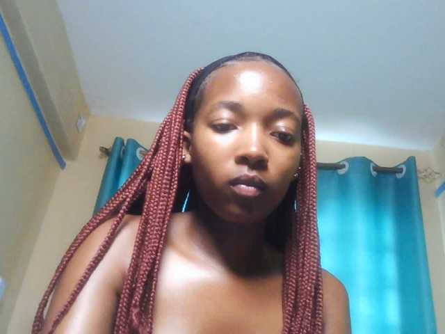 Hot-fine-girl live cam on BongaCams