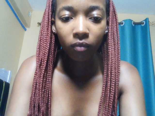 Hot-fine-girl live cam on BongaCams