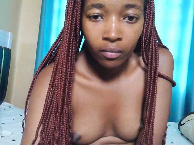 Hot-fine-girl live cam on BongaCams