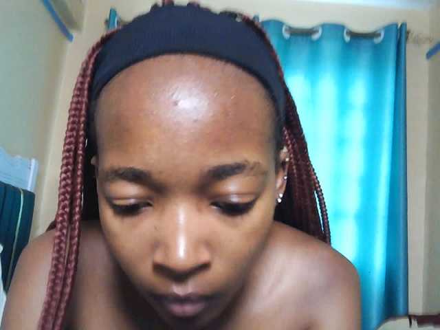Hot-fine-girl live cam on BongaCams