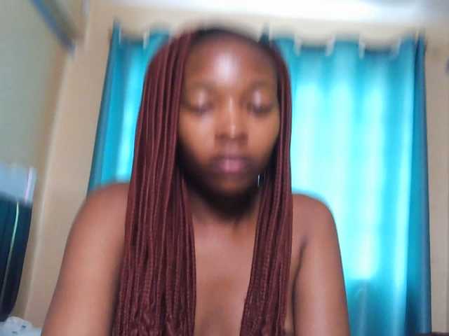 Hot-fine-girl live cam on BongaCams