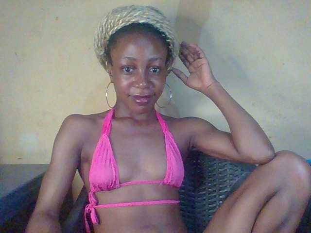 Sexymusclegurl live cam on BongaCams