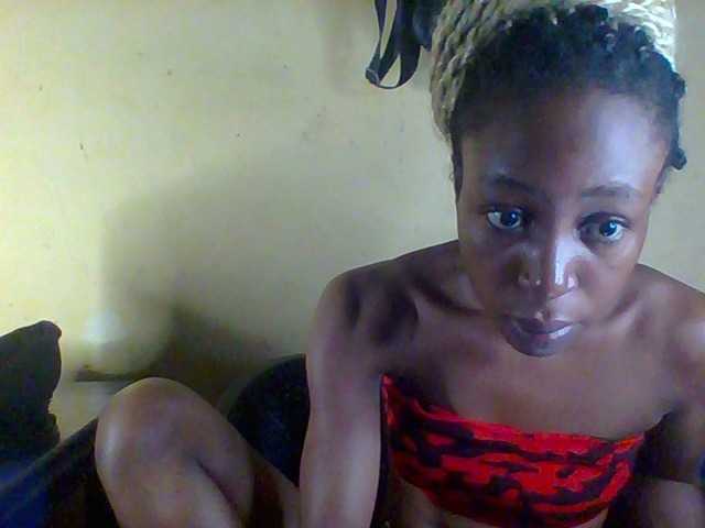 Sexymusclegurl live cam preview