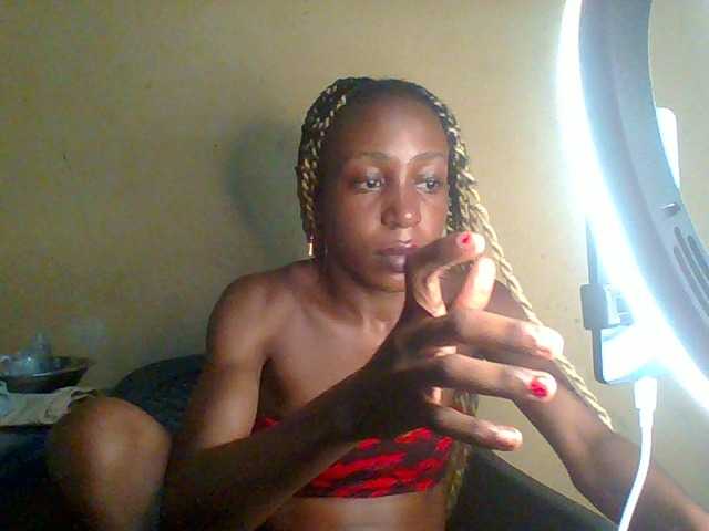 Sexymusclegurl live cam on BongaCams